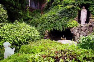 전주 한옥 마을 (3) : 전동 성당·(그리고 전설 같은 이야기)