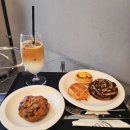 미니말레뢰스터리&커피바 | 서초동 카페 베이커리 맛집 미니말레 뢰스터리&커피바 서초교대점
