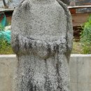 용화사 석조보살입상 이미지