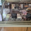 넘버원 오락실 | 카페 &#39;플라워 앤 스톤&#39; Flour and Stone / 넘버원 마라탕 시티 No.1 Malatang City 야식 맛집 추천 후기