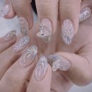 내 비명은 듣는 이가 없을 때 가장 아름다울 것