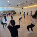 줌바댄스 이미지