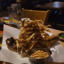 수철이네왕새우튀김중동역점 | 부천 중동역 맛집 축구 보기 좋은 수철이네왕새우튀김 중동역점 맥주 떡볶이 내돈내산 메뉴추천 포장