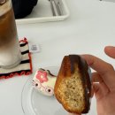 대전 헬로키티 휘낭시에 카페 원신흥동 썸머나츠 후기