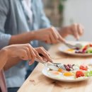 중년 여성의 고혈압 전 단계… 최악의 식사 습관은? 이미지