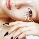 화이트(white)네일 이미지