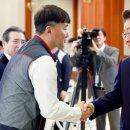 李대통령 "정규직이 혜택 독점 안돼... 소상공인 단결권 허용해야" 이미지