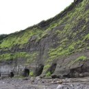 제주 송악산 해안 일제 동굴진지 이미지