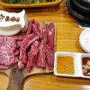 돌쇠네식육식당 이미지