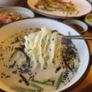 뜨락칼국수 이미지