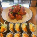 장수분식 | 김밥 바삭한 닭강정과 건강한 김밥, 한 끼로 완벽했던 분식집 후기 닭장수김밥 아현점