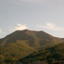 민족의 영산, 마니산(마리산) 백두산과 한라산 중앙에 마니산이다 이미지