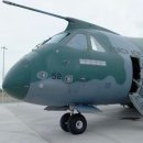 무장 군인 80명 수송… 한국軍이 선택한 ‘C-390′ 켄코아에어로스페이스(11,410원 ▲ 190 1.69%), 이엠코리아(2 이미지