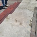 평택초등학교 | 평택 초등학교 파손된 지붕 아스팔트 슁글 철거 후 부분 시공하는 작업