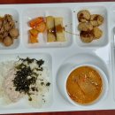2023.07.05 - 참치마요덮밥,김치찌개,돼지고기장조림,돈까스+소스,깍두기 이미지