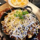 정원짜장 - 진안군 안용로 889 | [남양주] 물의정원 인근 주말 웨이팅 필수! 300도...끓여 나오는 숙주 폭탄 '북한강돌짜장' 솔직후기 🍱
