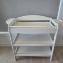 나무 기저귀 갈이대 Diaper bed $30 이미지