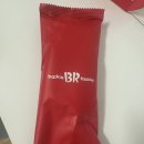베스킨라빈스 앞 | “베스킨라빈스 그린티킷캣초콜릿스틱바 후기🍵 달콤+씁쓸한 조합! 디저트 추천”
