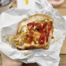 맘스터치수정점 | 맘스터치🍔 에드워드 리 싸이버거, 치즈뿌치감자