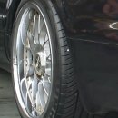 명품타이어 이미지