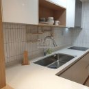 씨유 뉴타운상림점 | [주거] 은평뉴타운 상림 롯데캐슬 32평 인테리어 │ 아파트 주방 레이아웃 최적화 &amp; 우드 간살 파티션...