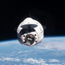SpaceX, Blue Origin의 정시 Artemis 착륙은 가능하지만 "큰 도전"에 직면 이미지