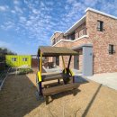 어도스테이 이미지