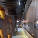 코너스톤 빌딩 앞 | 파크하얏트 서울 코너스톤::주말브런치뷔페 씨푸드피스트 강추 후기