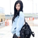 모퉁이 왈's 놀이터 | [프라다 백팩 카리나 차정원 정은지] 연예인 착샷 색상 크기 비교 10년 사용 후기