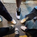 위아더월드 이미지