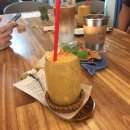 까페고래(cafe whale)