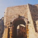 강가의 작은도시 이미지