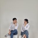 꼰 스튜디오 | 19) 메이든 스튜디오 촬영후기 - 화이트 의자 앉은 씬