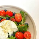 토마토 부라타치즈 샐러드 브라타치즈 먹는법 루꼴라샐러드 이미지