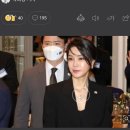 김건희 '문신템' 뭐길래…'눈뜨면 신고가' 날아오른 회사 [박의명의 불개미 구조대] 이미지