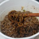 까만짜장 | GS 편의점 산리오 쿠로미 까망 짜장 볶음면 내돈내산 후기