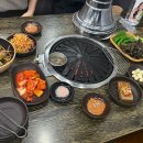꿀꿀이생삼겹 이미지