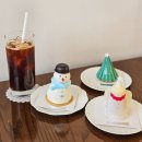 에버그린 플라워 | 춘천 놀거리 명동 카페 아도베라, 특별한 크리스마스 케이크를 즐기는 법