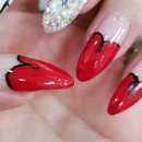 꽃나비 네일 이미지