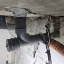 씨유 하남초이중앙점 | 오래된 하수 배관의 경고, 층상 배관 누수 및 악취 완벽 해결 시공 후기