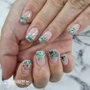 고운손 예쁜눈