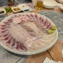 한라 회 수산 | 매장에서 즐긴 산동 한라수산 모듬회 특대 + 새우튀김 + 해물모듬라면 후기