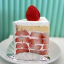 국제카센타 | 대구 수성구 명장 딸기케이크 소금빵 라부아뜨엘 (La boite L)