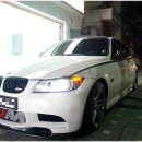 [Orange Customs] BMW+320D+비위드+룸미러데크+MM1+E90+에어서스+레인보우+글라덴 이미지