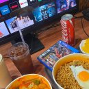 홍대 실내데이트 추천 넷플릭스, 만화책, 보드게임 24시간 만화카페 카툰플러스 후기
