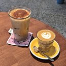 세븐일레븐 낙성대점 앞(서울미술고등학교 앞) | 낙성대역 카페 ] 페어필드커피 - 봉천동 호주식 커피 라떼 맛집