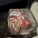 미뉴케이크 | [송파 오금동 제작 케이크 후기] 부모님 생신 선물, 기념일 생화 제작 케이크 “미뉴 케이크” 내돈내산...