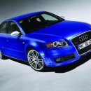 AUDI(아우디) - RS4 (스포츠세단) 이미지