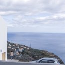 언덕위에 푸른집 이미지