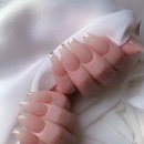 디어윤네일
